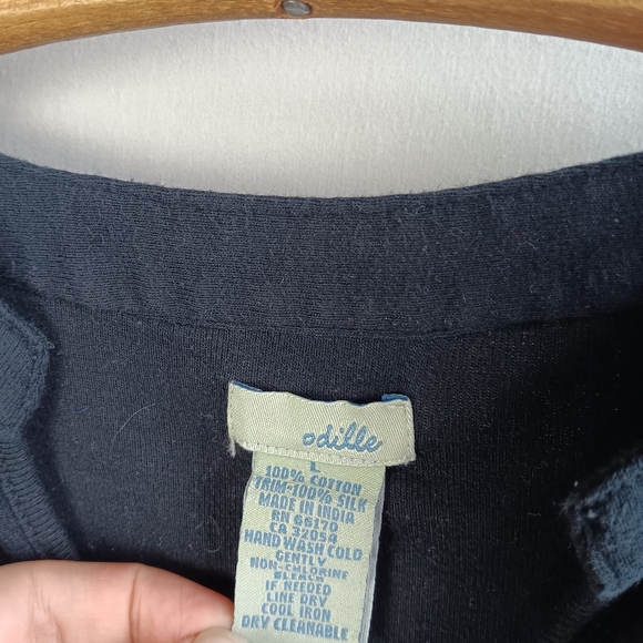 Vtg Anthropologie Odille 00s Y2K Black Knit Tee Silk Floral Applique Size L - Picture 3 of 4